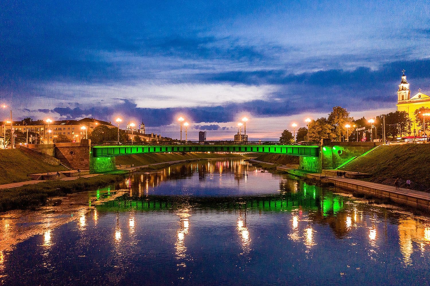 Cover image for Ž13